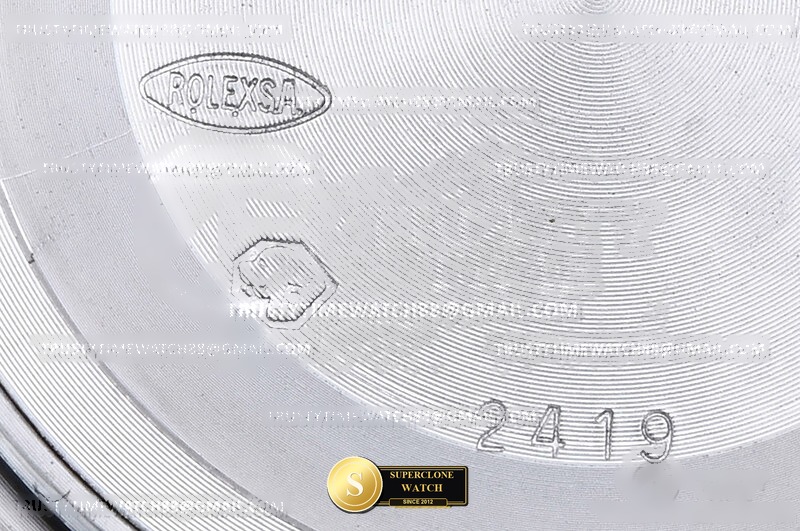 Rolex Ref. RDD0342G NOOB - On-Wrist Presence & Case Thickness View (Photo 25 of 26)