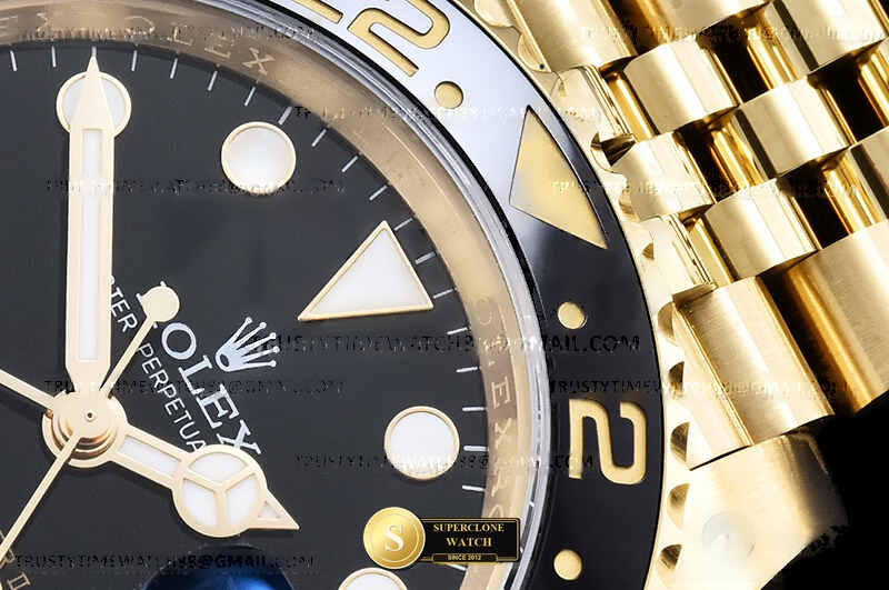 Rolex Ref. 126718GRNR EWE - Lateral Bezel & Sapphire Crystal Profile (Photo 6 of 34)