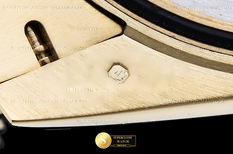 Rolex Ref. RDD0343D NOOB - On-Wrist Presence & Case Thickness View (Photo 23 of 27)
