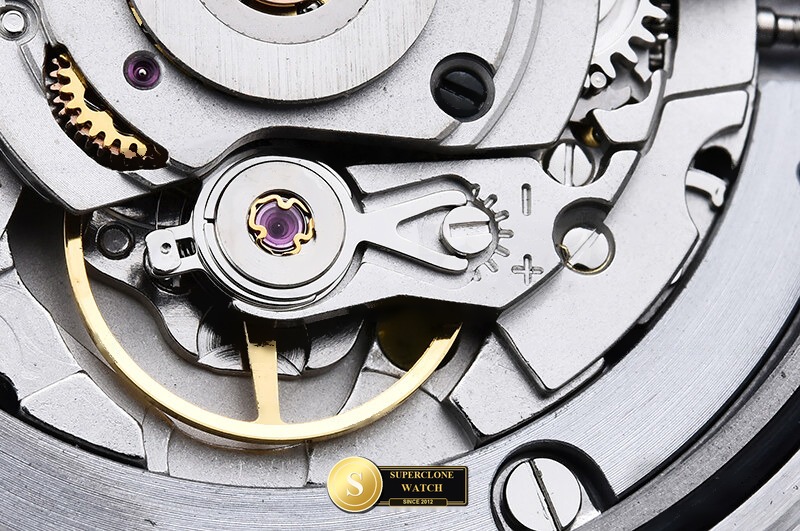 Rolex Ref. RDD0356D GMF - On-Wrist Presence & Case Thickness View (Photo 19 of 26)