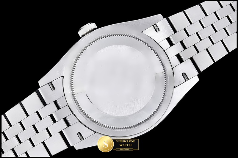 Rolex Ref. RDJ0467C JQF - On-Wrist Presence & Case Thickness View (Photo 17 of 28)