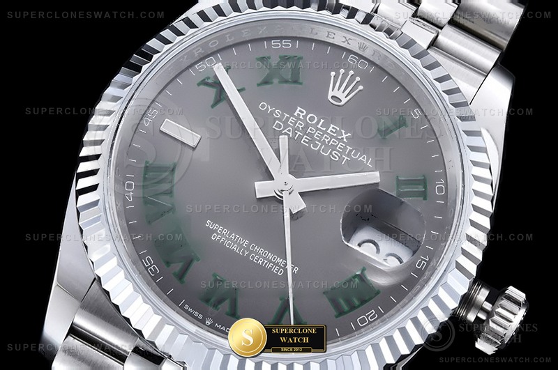Rolex Ref. RDJ0467K JQF - Lug-to-Lug & Rehaut Engraving View (Photo 5 of 28)