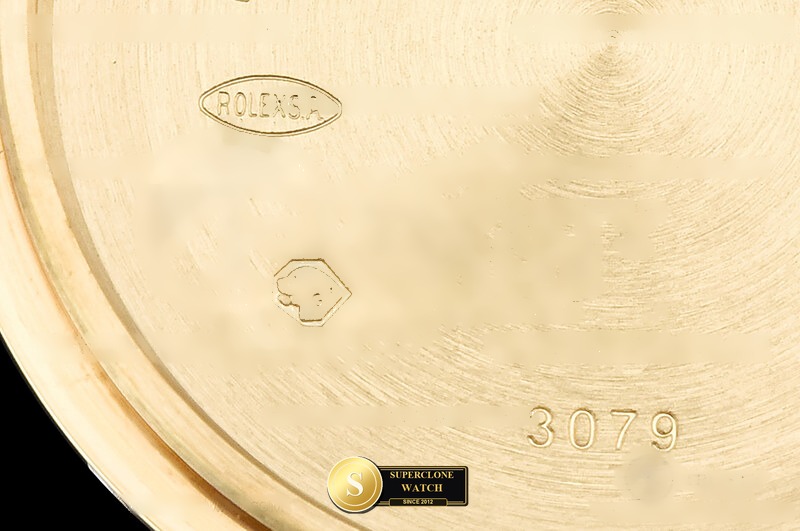 Rolex Ref. 126518 VSF - Crown Guard & Dial Lume Verification (Photo 32 of 35)