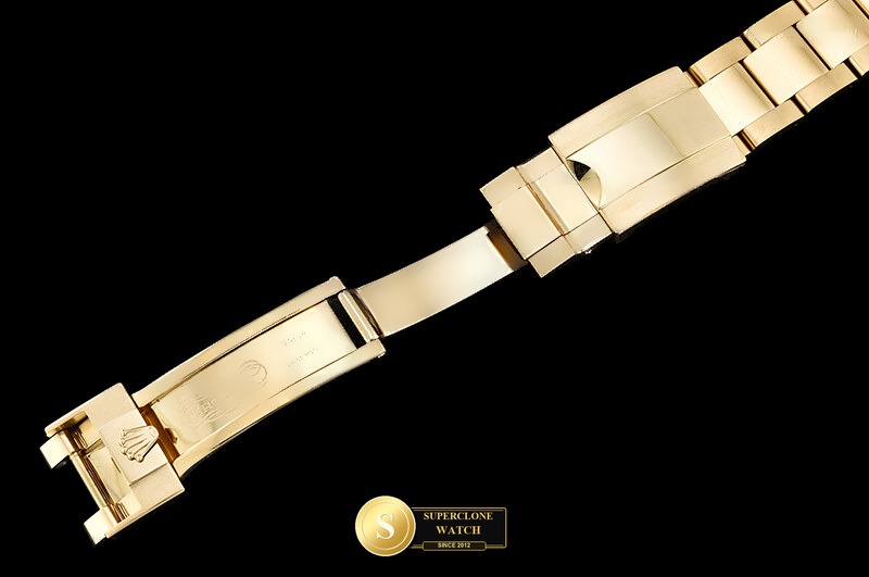 Rolex Ref. 126508 FF - On-Wrist Presence & Case Thickness View (Photo 13 of 28)