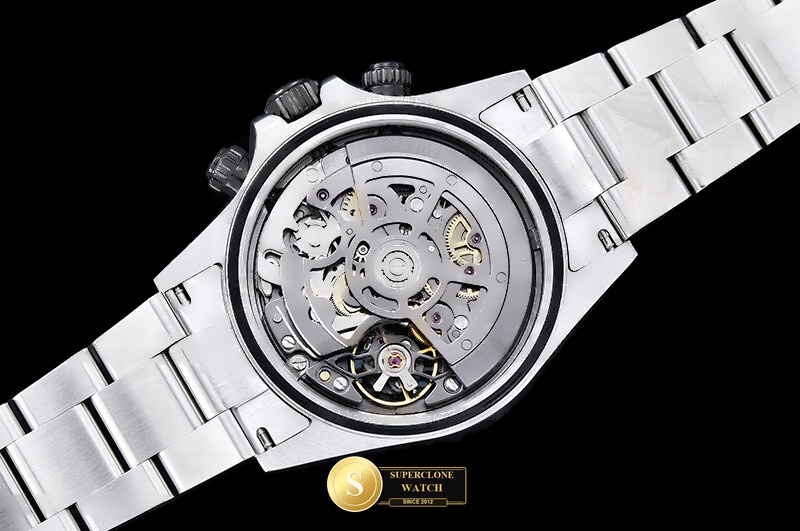 Rolex Ref. ROLDYT0656A GETF - On-Wrist Presence & Case Thickness View (Photo 19 of 24)