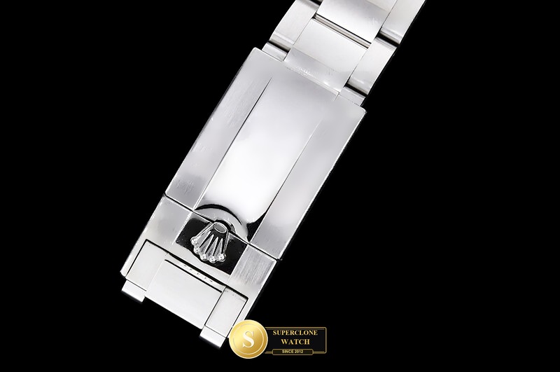 Rolex Ref. 126529 THB - On-Wrist Presence & Case Thickness View (Photo 13 of 32)