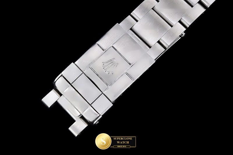 Rolex Ref. ROLEXP2057B BPF - On-Wrist Presence & Case Thickness View (Photo 13 of 31)