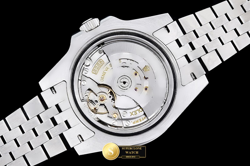 Rolex Ref. 126710 GMF - Crown Guard & Dial Lume Verification (Photo 20 of 30)