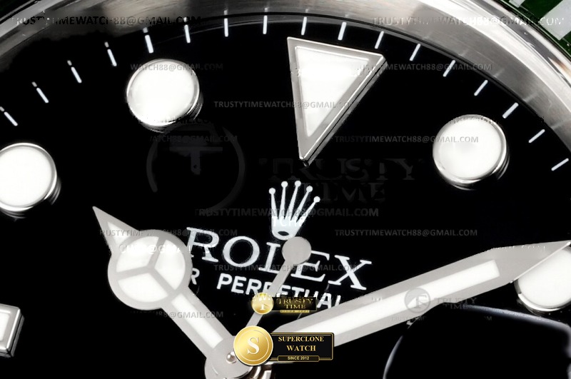 Rolex Ref. ROLSUB0502B TM - Exhibition Caseback & Cloned Calibre Movement (Photo 4 of 9)