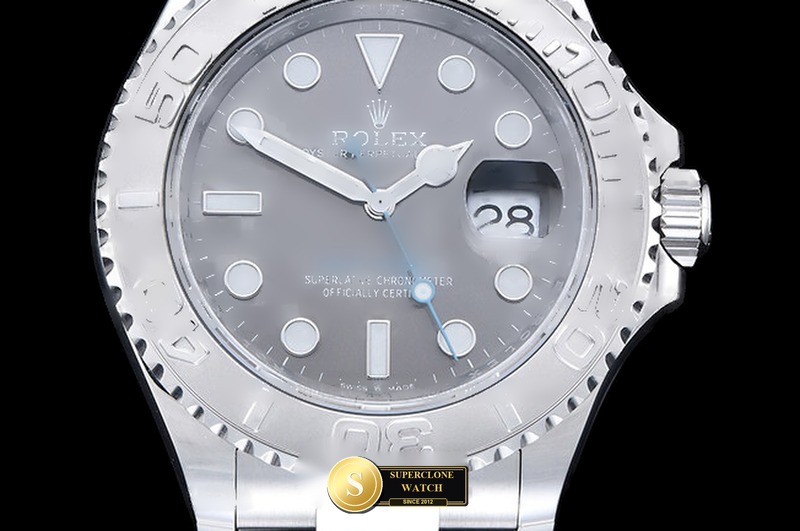 Rolex Ref. 126622 JQF - Clasp & Solid 904L Bracelet Detail (Photo 3 of 29)