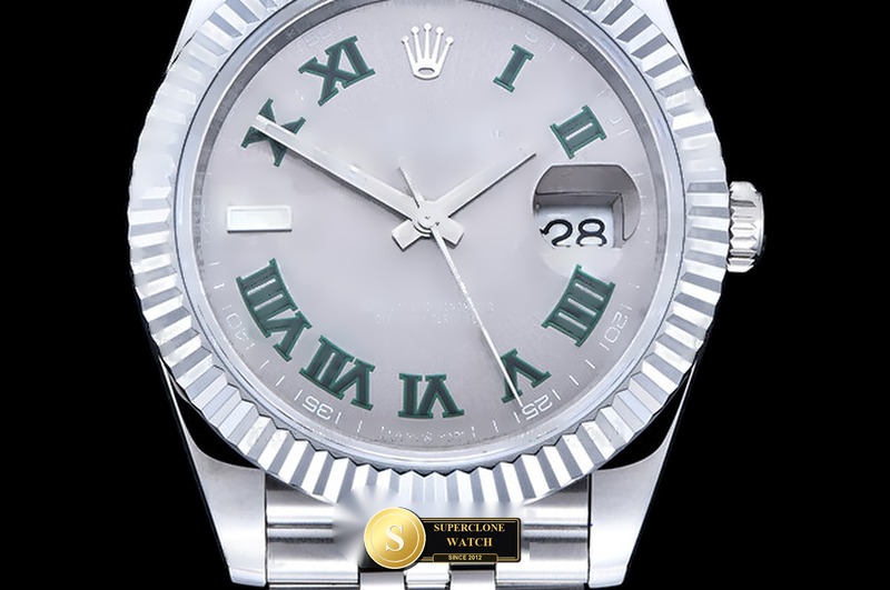 Rolex Ref. R2DJ0490I QF - Clasp & Solid 904L Bracelet Detail (Photo 3 of 28)