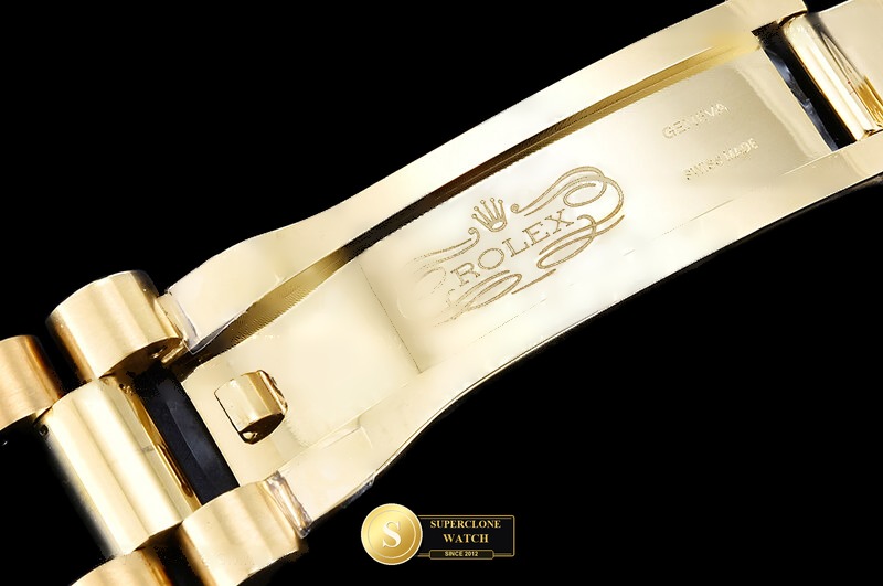 Rolex Ref. RDD0360C TM - On-Wrist Presence & Case Thickness View (Photo 13 of 32)