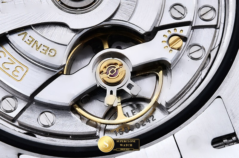 Rolex Ref. RDJ0470A VSF - Crown Guard & Dial Lume Verification (Photo 20 of 27)