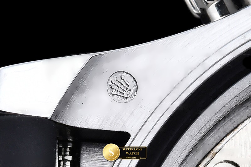 Rolex Ref. 116519LN QF - On-Wrist Presence & Case Thickness View (Photo 27 of 33)