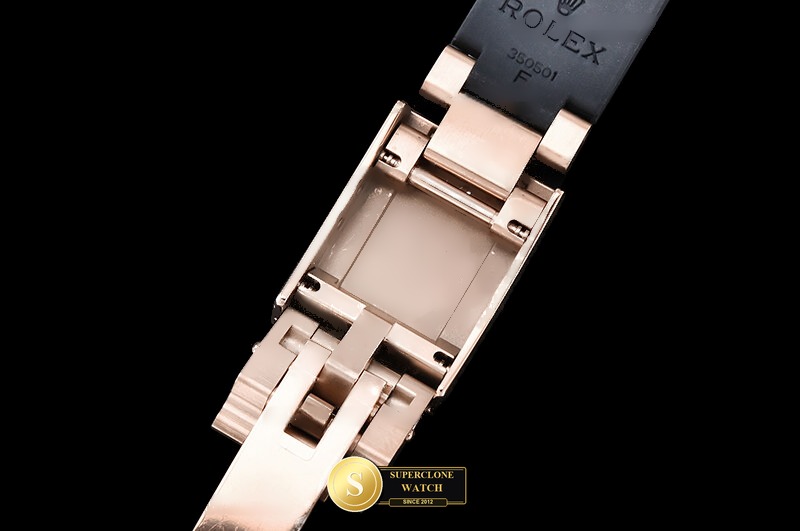 Rolex Ref. 116515 QF - On-Wrist Presence & Case Thickness View (Photo 15 of 34)