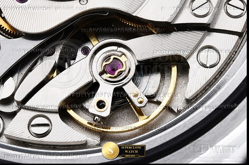 Rolex Ref. 126509 RCF - On-Wrist Presence & Case Thickness View (Photo 21 of 32)
