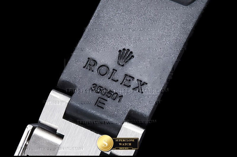 Rolex Ref. 126519LN RCF - Crown Guard & Dial Lume Verification (Photo 18 of 34)