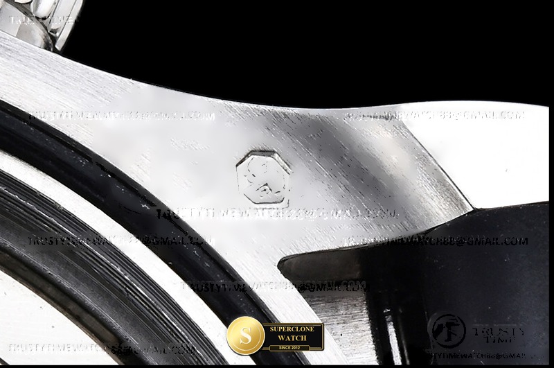 Rolex Ref. 126519LN RCF - Crown Guard & Dial Lume Verification (Photo 28 of 34)