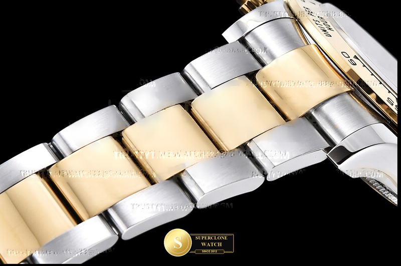 Rolex Ref. 126503 RCF - On-Wrist Presence & Case Thickness View (Photo 11 of 33)