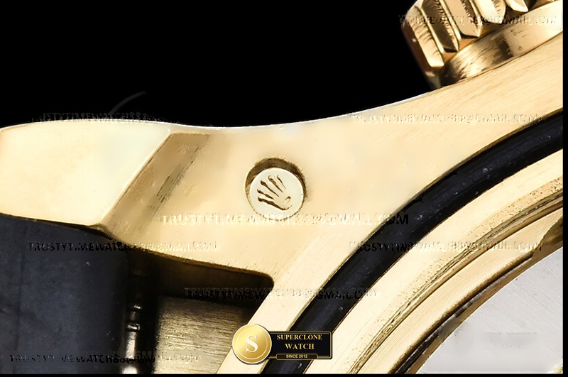 Rolex Ref. 126518LN RCF - On-Wrist Presence & Case Thickness View (Photo 29 of 34)