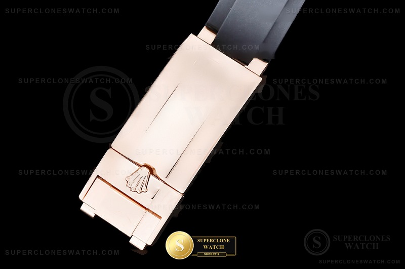 Rolex Ref. 126515 VSF - On-Wrist Presence & Case Thickness View (Photo 11 of 34)