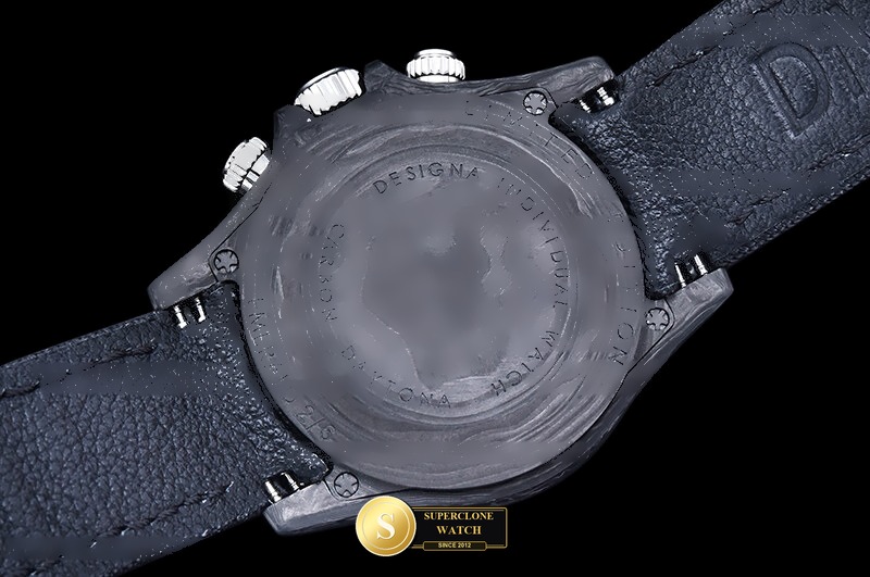 Rolex Ref. ROLDYT0702C N6F - On-Wrist Presence & Case Thickness View (Photo 15 of 18)
