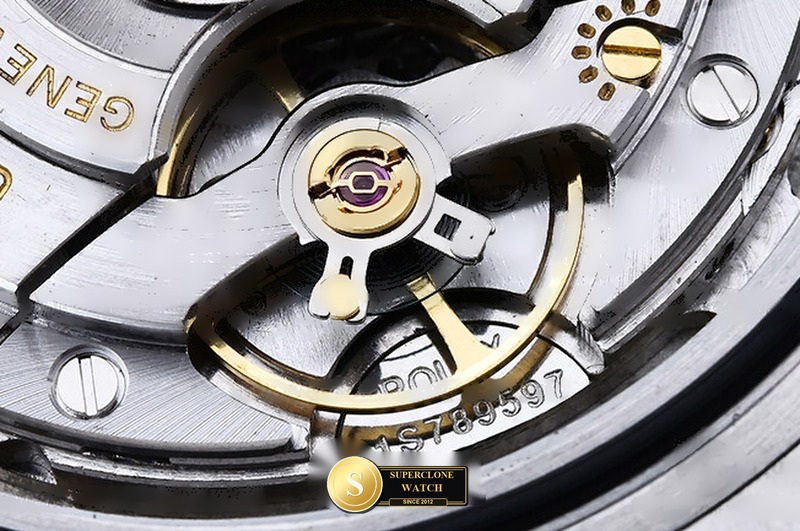 Rolex Ref. 226570 QF - On-Wrist Presence & Case Thickness View (Photo 21 of 29)