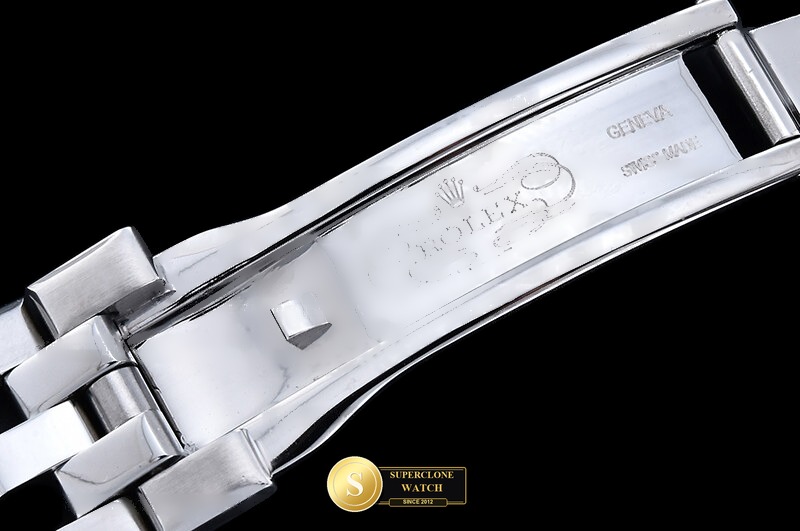Rolex Ref. ROLLD001A GDF - On-Wrist Presence & Case Thickness View (Photo 13 of 23)