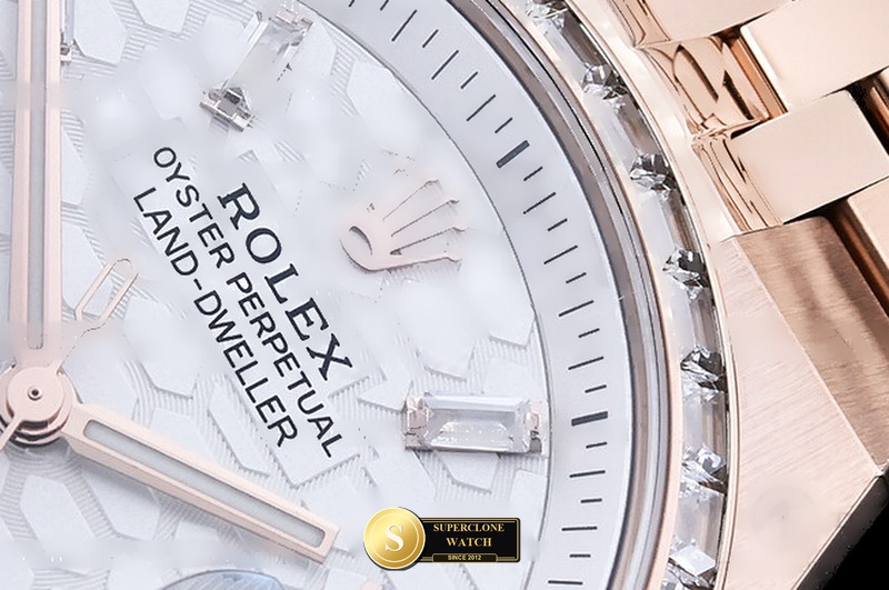 Rolex Ref. ROLLD003B NN - Lateral Bezel & Sapphire Crystal Profile (Photo 6 of 28)
