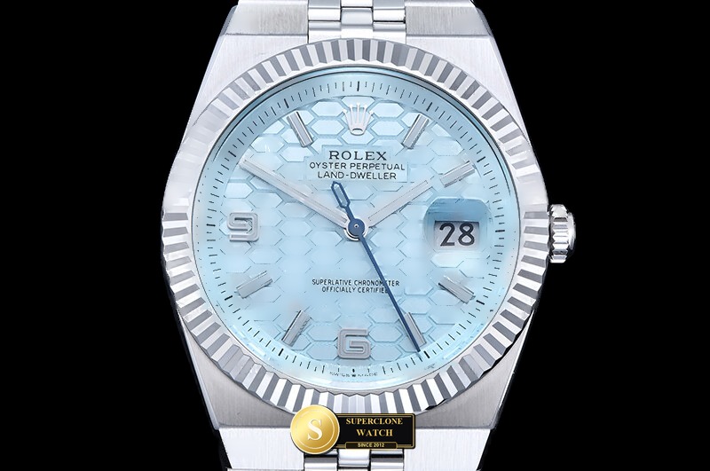 Rolex Ref. ROLLD004B YY - Clasp & Solid 904L Bracelet Detail (Photo 3 of 29)