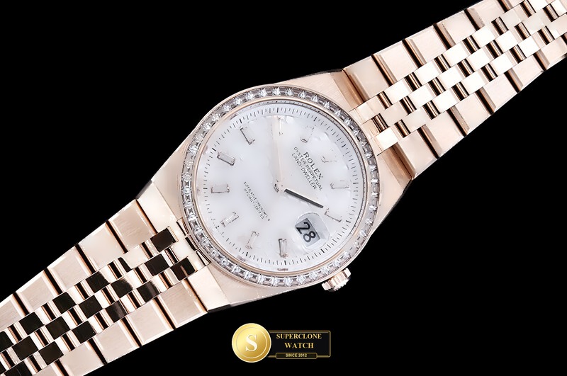 Rolex Ref. ROLLD005B YY - Exhibition Caseback & Cloned Calibre Movement (Photo 4 of 29)