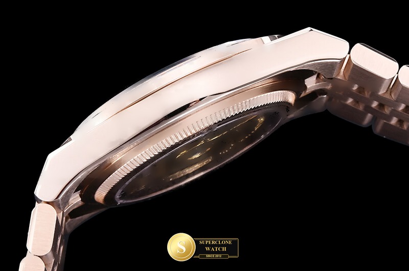 Rolex Ref. ROLLD005B YY - Crown Guard & Dial Lume Verification (Photo 12 of 29)
