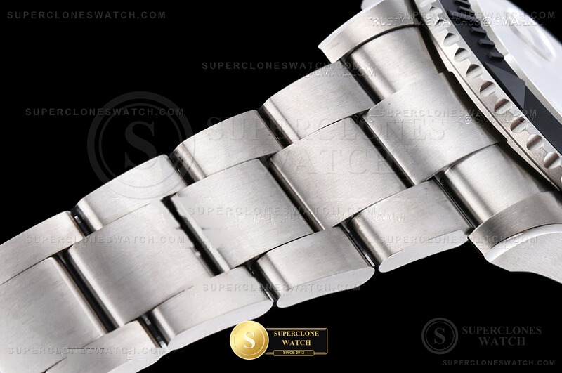 Rolex Ref. 226627 EWE - Exhibition Caseback & Cloned Calibre Movement (Photo 4 of 31)