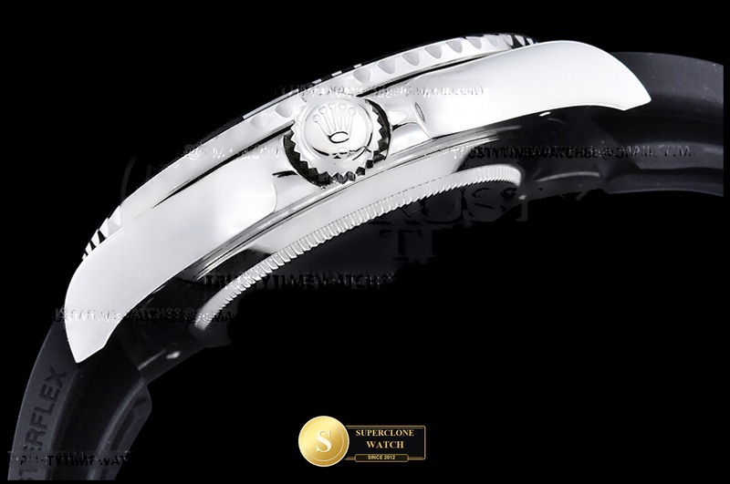 Rolex Ref. 226659 EWE - On-Wrist Presence & Case Thickness View (Photo 17 of 35)