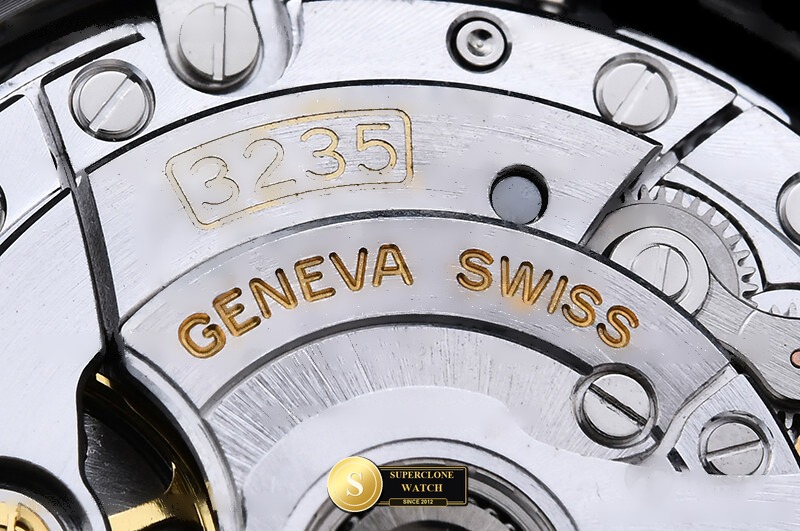 Rolex Ref. 226627 CLEAN PLUS - On-Wrist Presence & Case Thickness View (Photo 23 of 33)