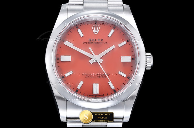 Rolex Ref. 126000 EWE - Clasp & Solid 904L Bracelet Detail (Photo 3 of 27)