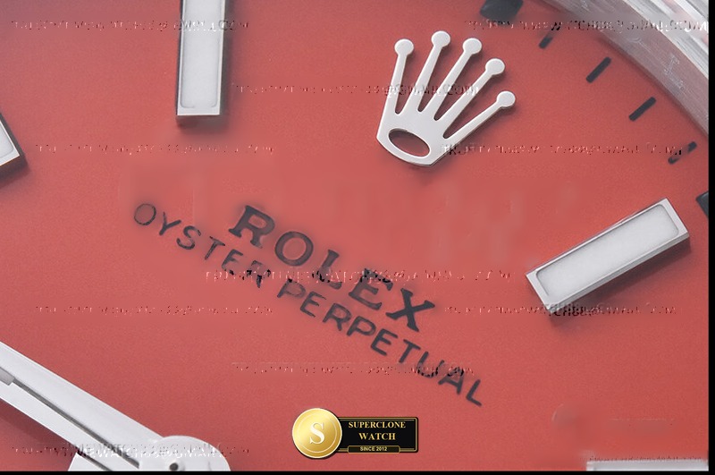 Rolex Ref. ROYP045D EWE - On-Wrist Presence & Case Thickness View (Photo 9 of 28)