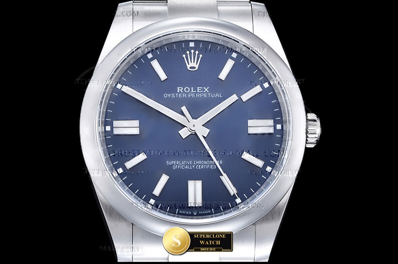 Rolex Ref. ROYP045G EWE - Clasp & Solid 904L Bracelet Detail (Photo 3 of 28)
