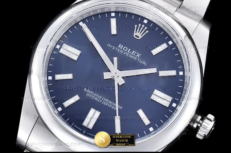 Rolex Ref. ROYP045G EWE - Lateral Bezel & Sapphire Crystal Profile (Photo 6 of 28)