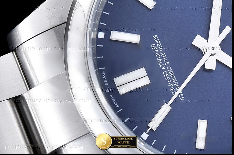 Rolex Ref. ROYP045G EWE - Crown Guard & Dial Lume Verification (Photo 8 of 28)