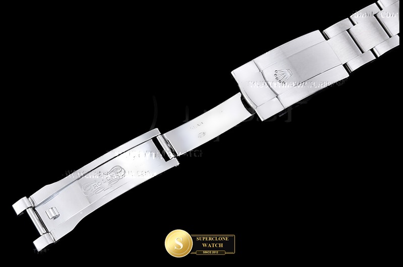 Rolex Ref. ROYP045G EWE - Crown Guard & Dial Lume Verification (Photo 12 of 28)
