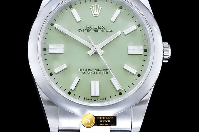 Rolex Ref. ROYP047A BPF - Clasp & Solid 904L Bracelet Detail (Photo 3 of 34)