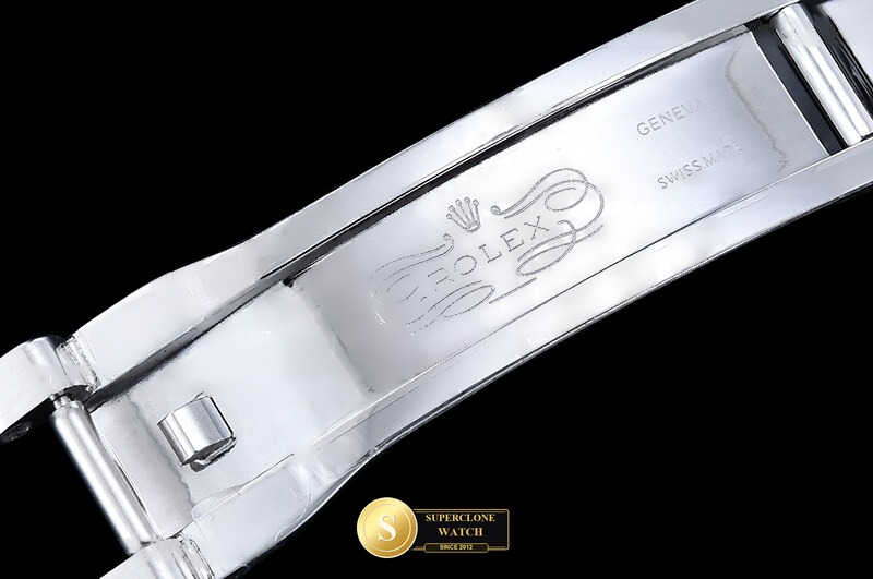 Rolex Ref. ROYP047F BPF - On-Wrist Presence & Case Thickness View (Photo 13 of 34)