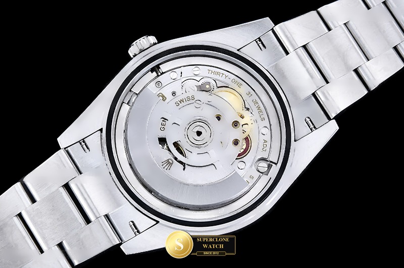 Rolex Ref. ROYP047F BPF - On-Wrist Presence & Case Thickness View (Photo 19 of 34)
