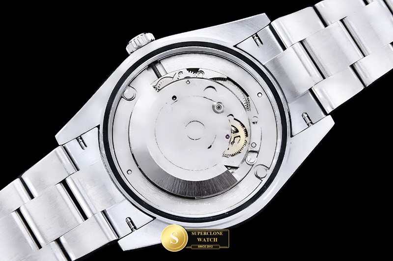 Rolex Ref. ROYP047F BPF - On-Wrist Presence & Case Thickness View (Photo 29 of 34)