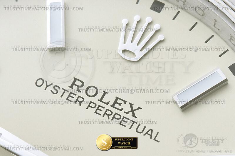 Rolex Ref. ROYP048B GMF - Crown Guard & Dial Lume Verification (Photo 8 of 28)