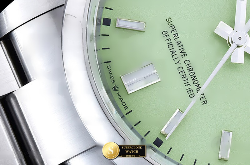 Rolex Ref. 126000 VSF - On-Wrist Presence & Case Thickness View (Photo 7 of 28)