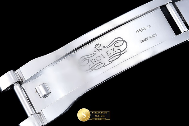 Rolex Ref. 126000 VSF - On-Wrist Presence & Case Thickness View (Photo 13 of 28)