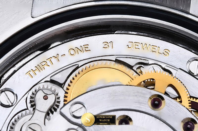 Rolex Ref. 126000 VSF - On-Wrist Presence & Case Thickness View (Photo 23 of 28)