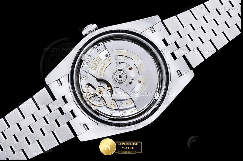 Rolex Ref. R2DJ0500A SEEK - Crown Guard & Dial Lume Verification (Photo 18 of 28)